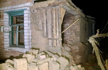Окупанти знову обстріляли Нікопольщину: пошкоджені будинки