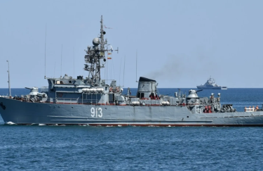 Тральщик "Ковровець" ВМС знищили російський тральщик "Ковровець"