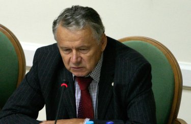 Валерий Геец