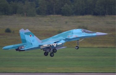 винищувач-бомбардувальник Су-34, авіація, російська авіація, війна в Україні