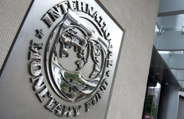 Миссия МВФ приедет в сентябре в Киев по просьбе властей