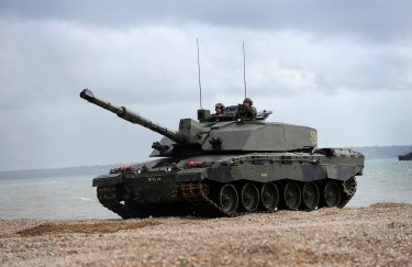 Великобритания может впервые поставить Украине танки Challenger 2 - Sky News