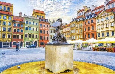 Большей популярностью для покупки квартир пользуется Варшава. Фото: Unsplash Варшава