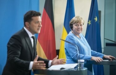 Владимир Зеленский и Ангела Меркель, Берлин, 12 июля. Фото: Getty Images