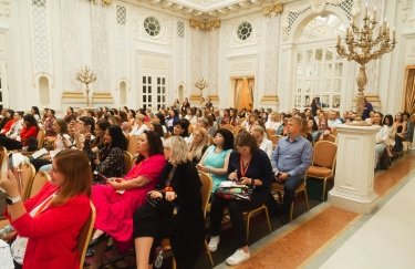 27 липня у Fairmont Grand Hotel Kyiv понад 200 учасниць отримали стратегії жіночої самореалізації