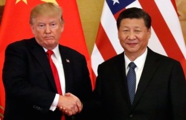 Трамп отсрочил введение пошлин на товары из Китая