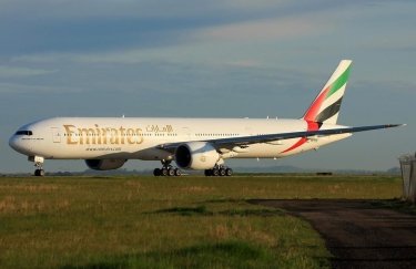 Emirates заменит иллюминаторы на виртуальные окна
