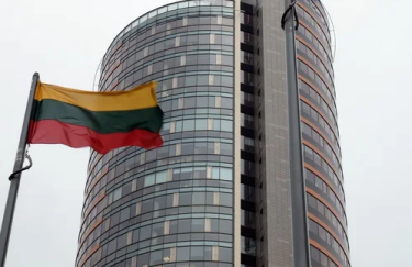 Чтобы не попали в РФ: правительство Литвы запретило транзит товаров двойного назначения