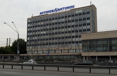 У Києві окупанти обстріляли завод "Антонов"
