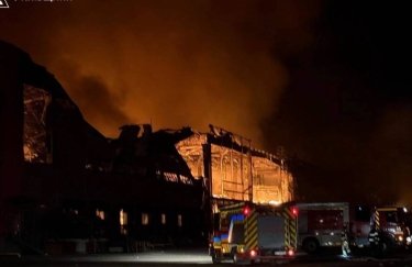 Росія вдарила по Києву та області балістикою: пожежі, руйнування, витік аміаку
