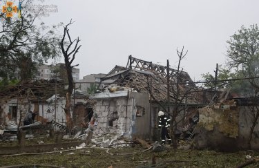 В Николаеве из-за вражеского обстрела частного сектора разрушен дом (ФОТО)