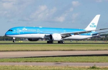 Авіакомпанія KLM зупиняє польоти в Україну