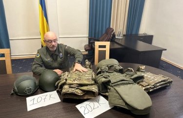 Міноборони: Україна у 2023 році зможе самостійно забезпечити сили оборони бронежилетами і шоломами