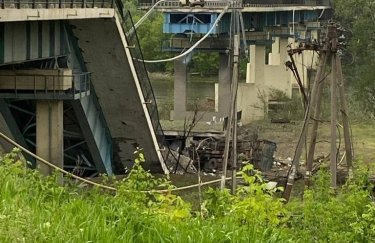 Оккупанты в очередной раз разрушили мост между Северодонецком и Лисичанском
