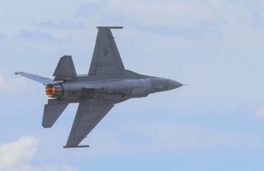 США позволят Европе направить истребители F-16 в Украину - СМИ
