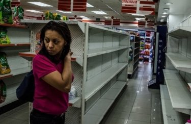 МВФ прогнозирует инфляцию в Венесуэле в миллион процентов