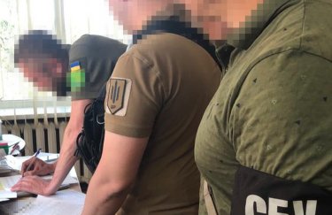 В Киевской области сообщили о подозрении председателю ВВК, которая за деньги признавала военнообязанных непригодными к службе