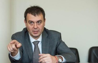 Доведеться скорочувати видатки: Гетманцев визнав, що Україна не має потенціалу для підвищення податків