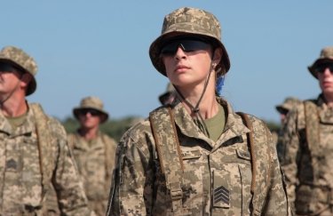 Рада взяла за основу законопроект о добровольном военном учете женщин