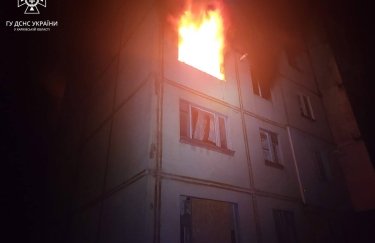 Харьковщина: ликвидирован пожар в жилой 5-этажке после вражеской бомбардировки. Фото: ГСЧС