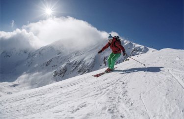 Сколько стоит покататься на лыжах на Новый год в Украине
