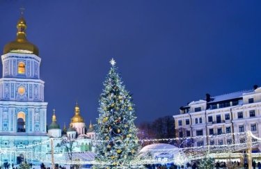 В центре Киева ограничат движение транспорта в связи с подготовкой к новогодним праздникам