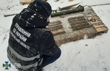 В Черниговской области обнаружили арсеналы оружия, которые оставили российские оккупанты (ФОТО)
