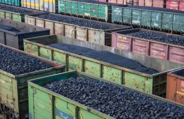 Японія скоротить імпорт російського вугілля через війну в Україні