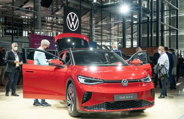 Volkswagen увеличит расходы на производство электромобилей до $100 млрд