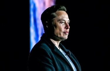 Маск масово звільняє співробітників відділу продажів у Twitter