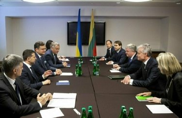 Зеленский предложил литовцам принять участие в восстановлении Донбасса