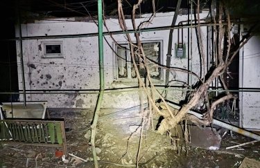 Оккупанты выпустили по Никополю более 40 снарядов: повреждены дома и линии электропередач