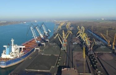1,2 млн тонн в месяц: порт "Южный" и "Метинвест" договорились об обязательном объеме груза