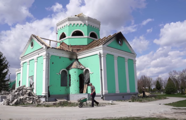 В Украине зафиксировано уже почти 400 военных преступлений РФ против культурного наследия