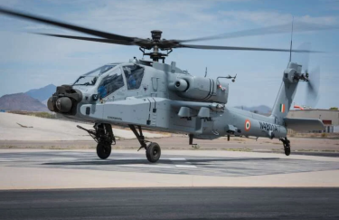 Велика Британія відправить в Україну ударні гелікоптери Apache