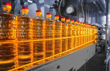 Китай майже втричі збільшив імпорт української високоолеїнової соняшникової олії