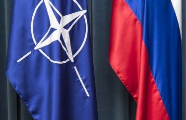 НАТО приостанавливает сотрудничество с Россией и усиливает присутствие в Восточной Европе