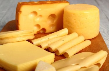 Аналітики очікують зростання імпорту сиру: коли це відбудеться