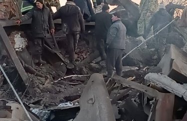 Россияне нанесли ракетные удары по Черниговской области. Под завалами могут быть люди