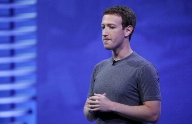 Инвестор попросил Цукерберга уйти из совета директоров Facebook