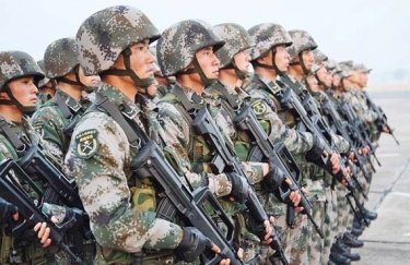 Китай увеличит расходы на оборону на 8% в 2018 году