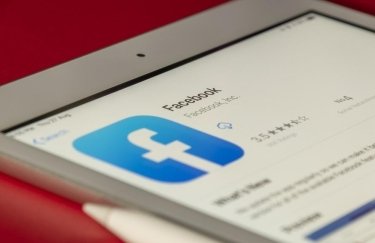 Facebook обновляет настройки ленты