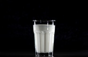 молоко, стакан