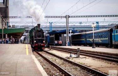 "Укрзализныця" откроет продажу билетов на поезда после 9 декабря до конца недели