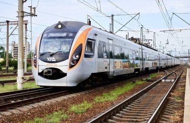 "Укрзалізниця" запускає швидкісний поїзд Інтерсіті+ із Києва до Черкас