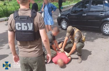 В Полтавской области на получении взятки разоблачен начальник военкомата