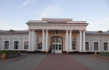 "Укрзализныця" назначила дополнительный поезд для вывоза желающих из Никополя и Марганца