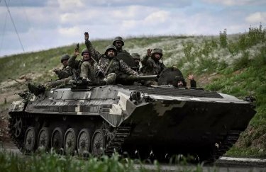 Контрнаступление Украины на Херсонском направлении вынудило оккупантов занять оборонительные позиции, - ISW