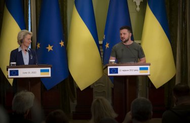 Зеленский о решении ЕС по заявке Украины: Сейчас определяется, будет ли вообще у Европы будущее