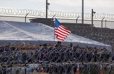 США пообіцяли платити нелегальним мігрантам по 1000 доларів за повернення на батьківщину. Фото: aa.com.tr США пообіцяли платити нелегальним мігрантам по 1000 доларів за повернення на батьківщину